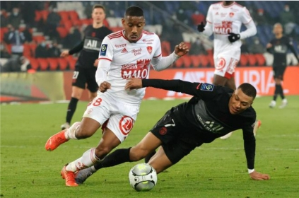 今晚cba篮球直播